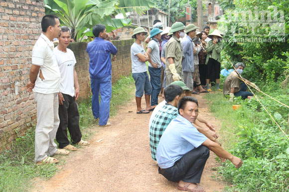 bac-ho-hiep-giet-chau-gai-11-tuoi-nem-xac-xuong-gieng