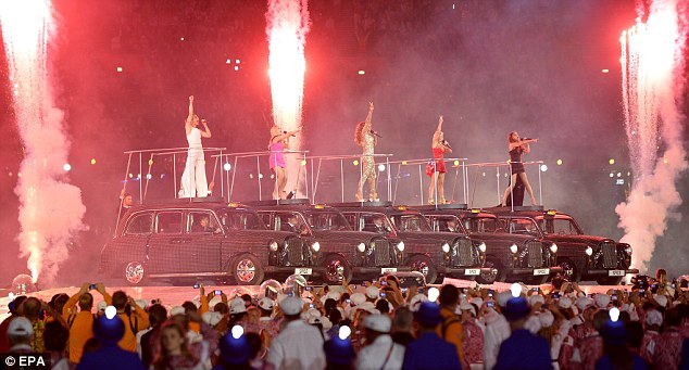 spice-girls-bieu-dien-cuc-sung-trong-le-be-mac-olympic-2012