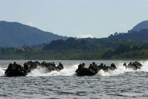 my-tinh-lap-so-chi-huy-tien-tieu-o-tay-philippines