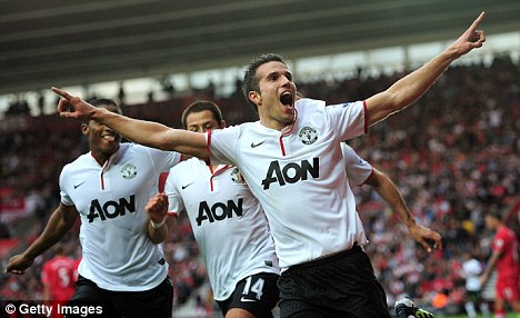 dung-de-sir-alex-bat-gap-nhe-van-persie