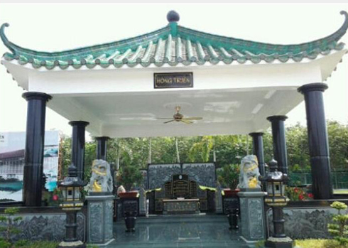 nha-giau-viet-dot-tien-xay-nha-coi-am