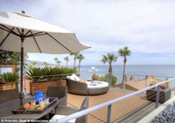 kristen-mua-nha-48-trieu-usd-sau-scandal-voi-robert-pattinson