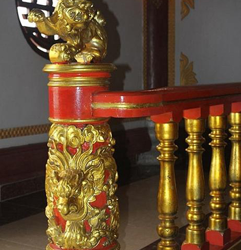 nha-giau-viet-dot-tien-xay-nha-coi-am