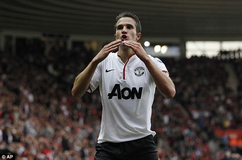 uve-da-xoay-man-utd-ve-thuong-vu-van-persie