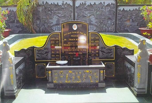 nha-giau-viet-dot-tien-xay-nha-coi-am