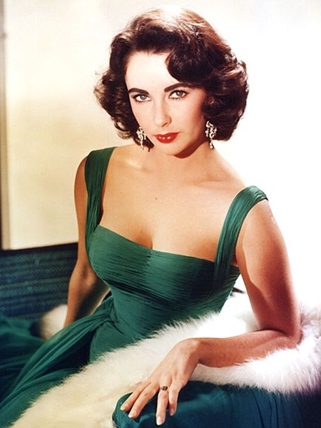 elizabeth-taylor-huyen-thoai-bat-diet-cua-lang-dien-anh-the-gioi