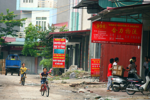 khu-pho-tau-cach-ha-noi-20km