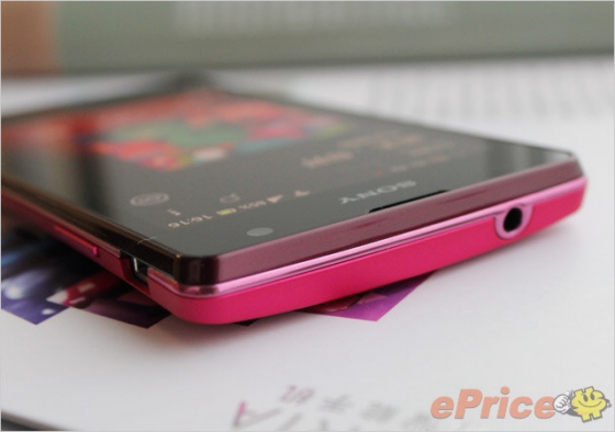 sony-xperia-tx-smartphone-mau-hong-sieu-nu-tinh