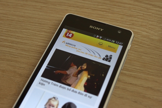 dap-hop-sieu-de-sony-xperia-tx-vua-den-viet-nam