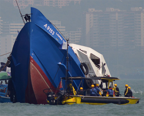 6-nguoi-bi-bat-vi-vu-chim-tau-o-hong-kong