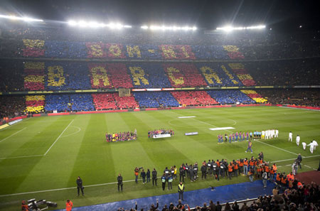 chiem-nguong-dac-san-cua-nou-camp