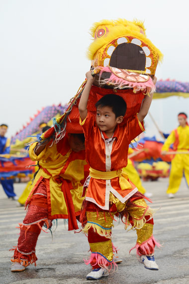 tram-nguoi-mua-con-rong-khong-lo-o-thu-do