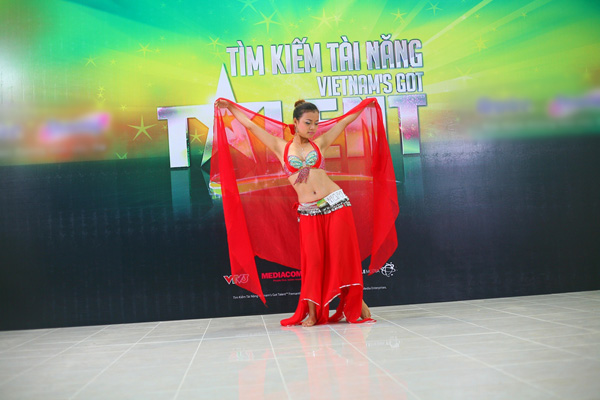 vietnams-got-talent-2012-dot-nong-mien-trung