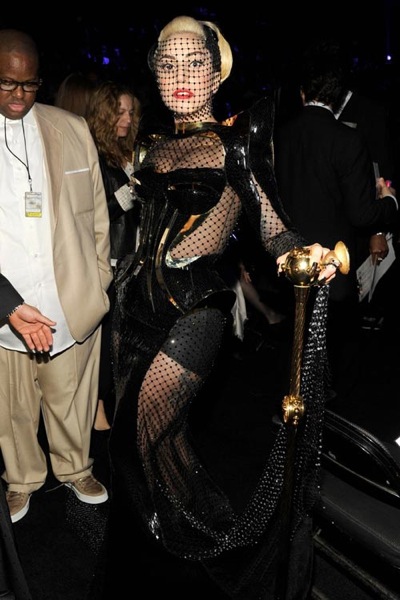 sao-hollywood-me-man-thoi-trang-luoi