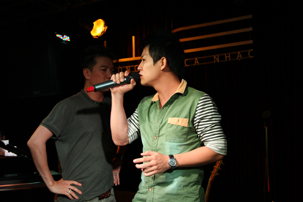 team-ha-ho-mr-dam-tich-cuc-tap-luyen-cho-vong-liveshow