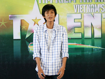 vns-got-talent-2012-co-ban-sao-taylor-swift