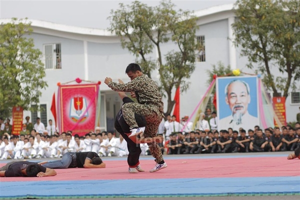 le-khai-giang-trang-nghiem-cua-hoc-vien-canh-sat-nhan-dan