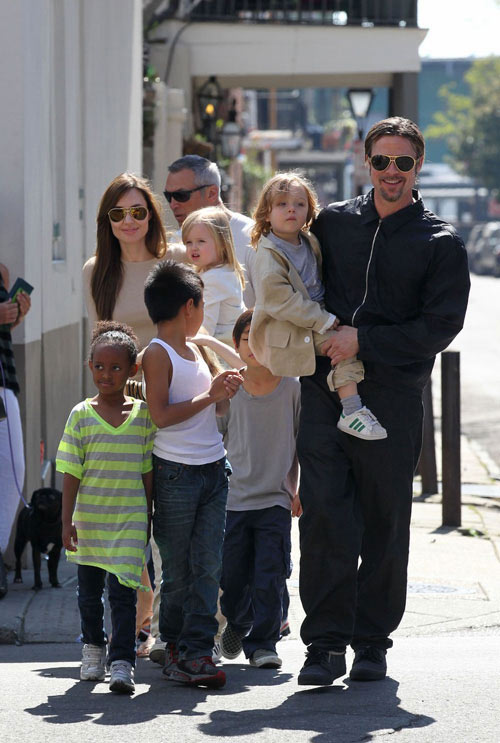 brad-pitt-va-angelina-olie-lai-luc-duc