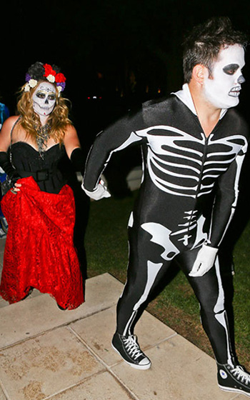 nhung-bo-hoa-trang-halloween-2012-an-tuong-cua-sao-hollywood