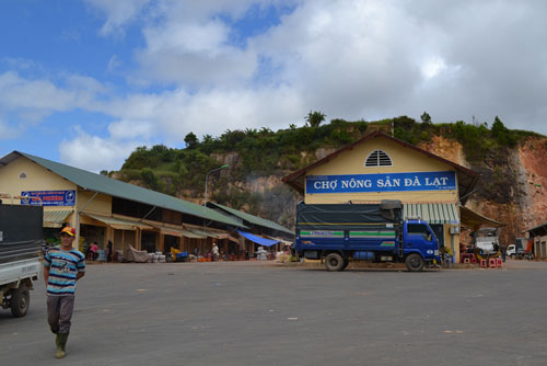 can-canh-rua-nguon-goc-khoai-tay-trung-quoc