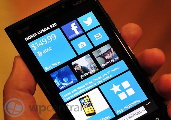 nokia-lumia-920-duoc-dat-hang-voi-gia-14999-usd