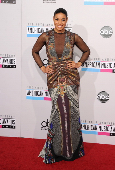 Trang phục lấp lánh lên ngôi tại American Music Awards 2012 7