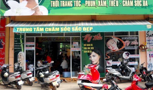 Chi ngàn đô mua quà tặng cô 1