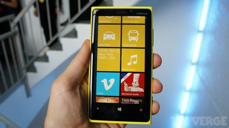 Những smartphone đình đám nhất năm 2012 4