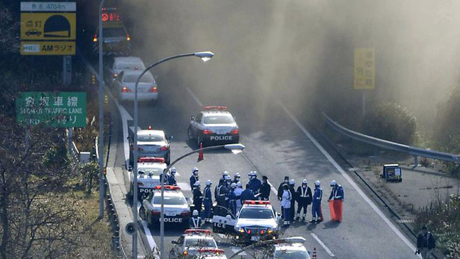 Vụ sập hầm cao tốc ở Nhật: Ít nhất 9 người thiệt mạng 1