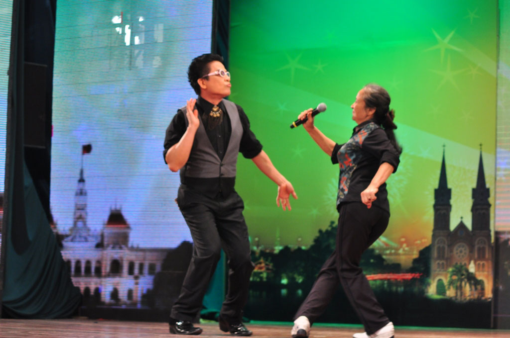 Rộ nghi án “bà già nhảy Gangnam Style” do dàn dựng? 1