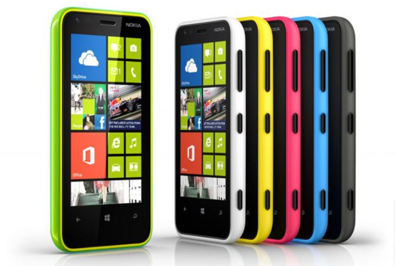 Nokia bất ngờ giới thiệu Lumia 620 thời trang đa tính năng 1