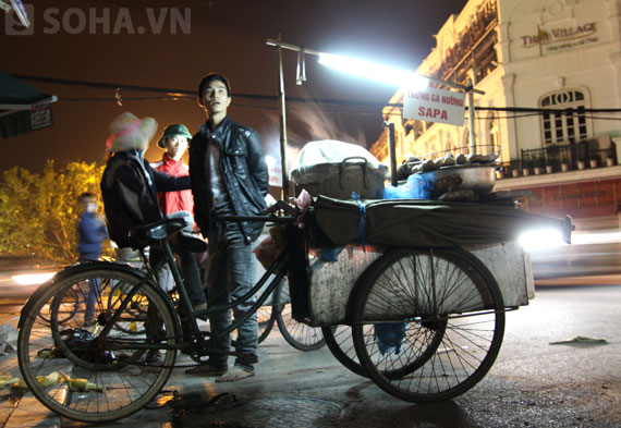 Chùm ảnh: Ấm áp đêm đông Hà Nội 10