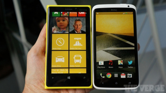 nokia-lumia-920-va-lumia-820-xuat-hien-long-lanh-ngay-ra-mat