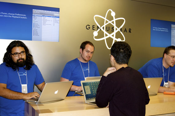 apple store genius bar