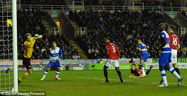 Reading 3-4 Man Utd: Hú vía 1