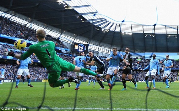 Man City 2-1  Tottenham: Bao giờ Dzeko hết “phép” 1