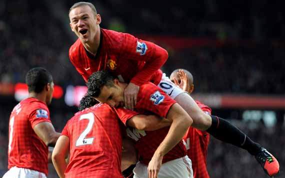 bi-mat-giup-rooney-va-van-persie-ket-hop-hoan-hao