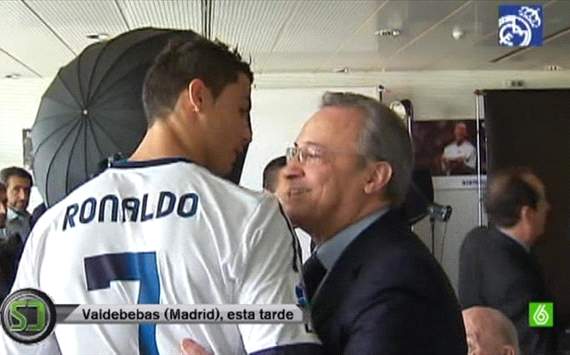 Cay cú Cris Ronaldo, Real bất ngờ chào bán giá 100 triệu euro 1
