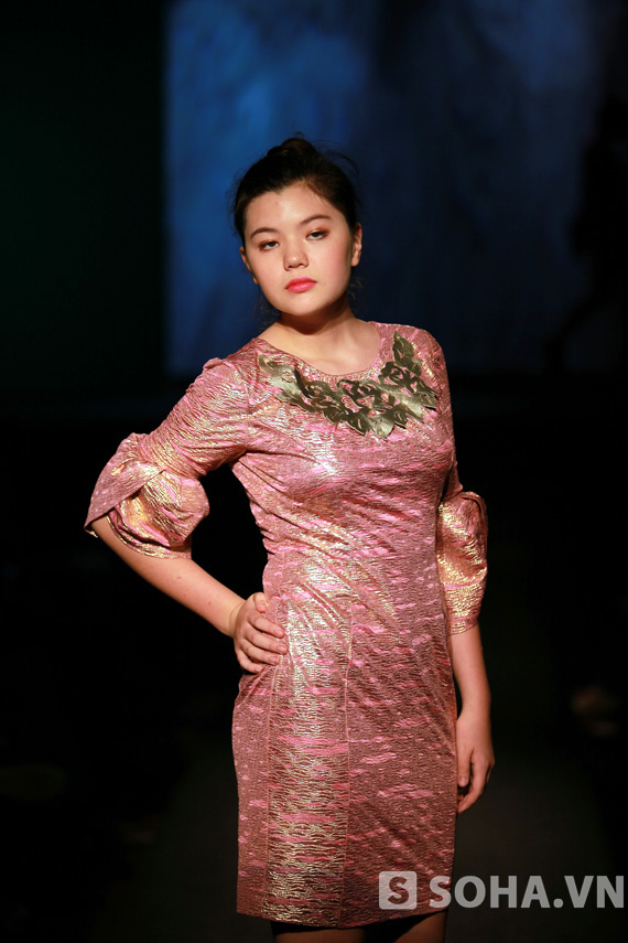 Ý - Việt Fashion Week: Mẫu ta nổi bật hơn mẫu tây 16