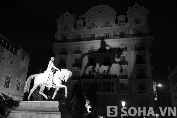 Tượng Bá tước của Barcelona - Ramon Berenguer III