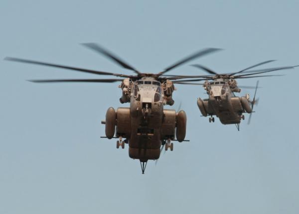Xem "khủng long" CH-53 Super Stallion phô diễn sức mạnh 29