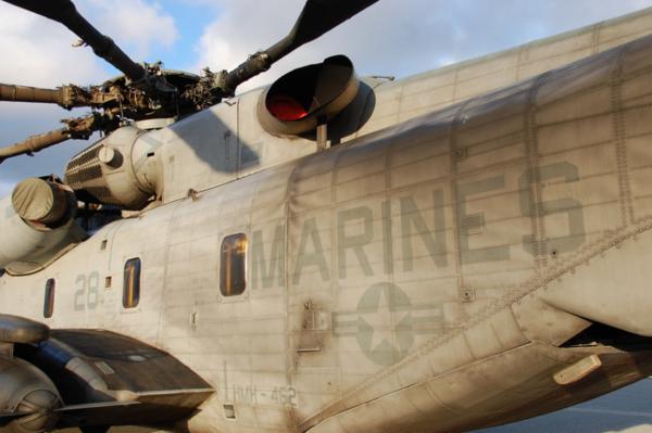 Xem "khủng long" CH-53 Super Stallion phô diễn sức mạnh 8