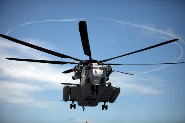 Xem "khủng long" CH-53 Super Stallion phô diễn sức mạnh 39