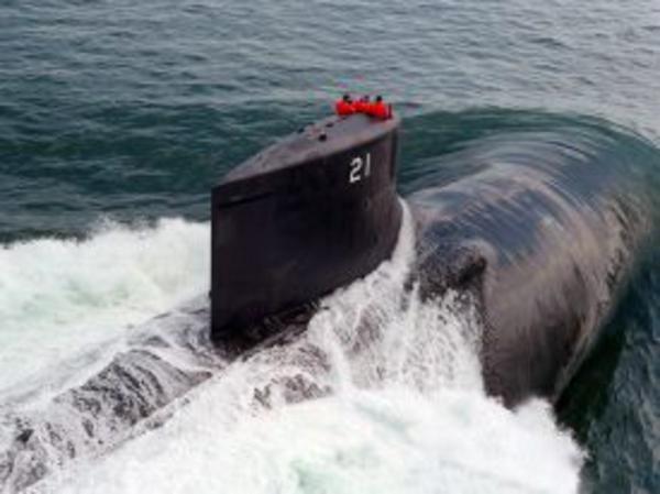 Ảnh hiếm về tàu ngầm SSN 21 lớp Seawolf của Hải quân Mỹ 24