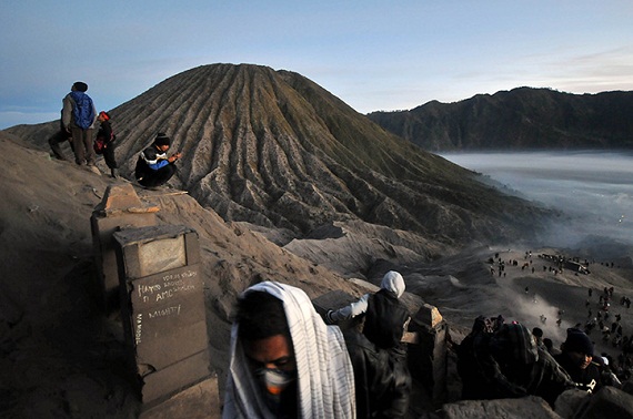 doc-dao-le-hoi-kasada-cua-nguoi-indonesia