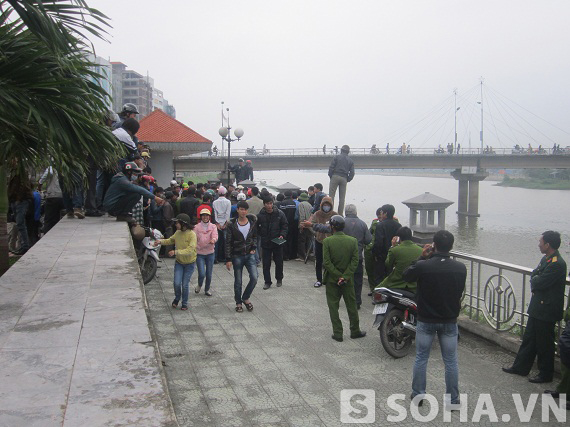 Hà Nam: Phát hiện xác chết nghi bị giết hại trôi sông 1