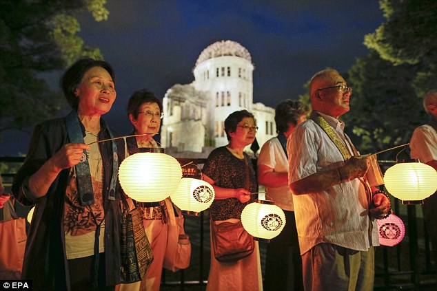 chum-anh-nhat-ban-tuong-niem-nan-nhan-hiroshima