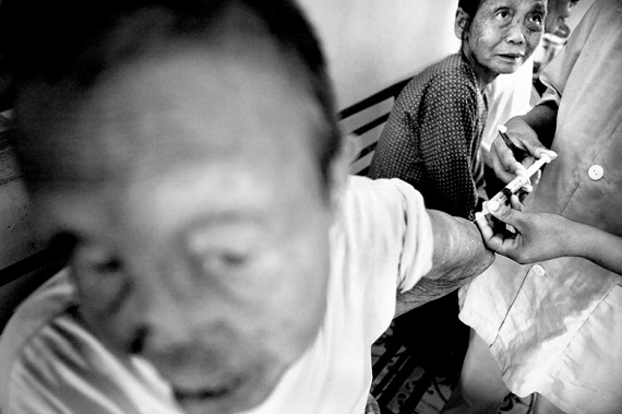 Bộ ảnh làng phong cổ nhất Việt Nam của nhiếp ảnh gia Mỹ 5