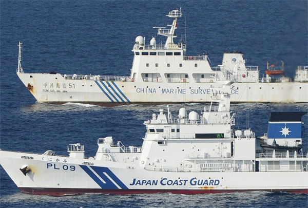 Tàu Cảnh sát biển Nhật Bản phải căng mình đối phó với tàu Hải giám Trung Quốc đang tìm mọi cách xâm nhập vùng biển phụ cận Senkaku