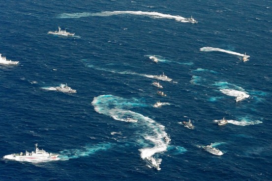 Ngoài Trung Quốc, Nhật Bản còn phải đối phó với đảo Đài Loan. Ngày 25/9 vừa qua đã từng xảy ra trận chiến vòi rồng giữa Cảnh sát biển Nhật Bản với Cảnh sát biển Đài Loan ngoài Senkaku